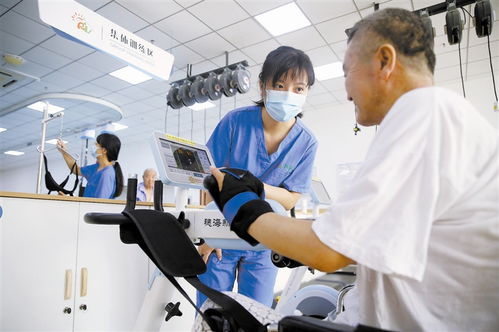 家門口享受專業(yè)養(yǎng)老服務(wù)，讓晚年生活更安心