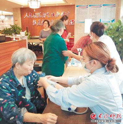 長沙芙蓉區(qū) 織密養(yǎng)老服務網(wǎng)，托起幸福“夕陽紅”