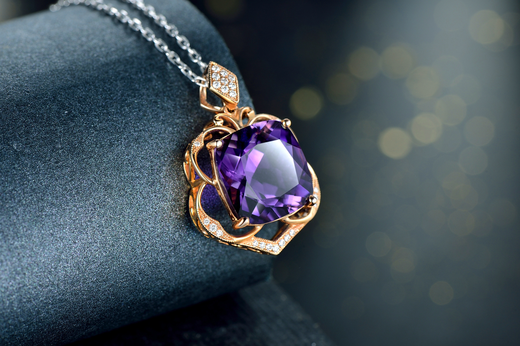 珠寶彩寶場(chǎng)景圖攝影作品賞析（一）